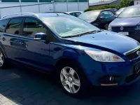 Gebraucht Ford Focus Style 101 PS (74 kW) 2009 Blau Limousine