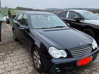 Gebraucht Mercedes C180 143 PS (105 kW) 2007 Blau Limousine