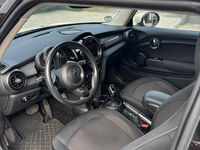 Gebraucht Mini Cooper Pepper 136 PS (100 kW) 2019 Weiß Kleinwagen