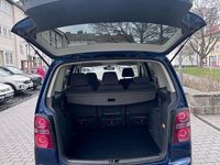 Gebraucht VW Touran 102 PS (75 kW) 2009 Blau Van / Kleinbus