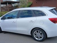 Gebraucht Kia Ceed 128 PS (94 kW) 2015 Weiß Kleinwagen