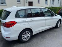 Gebraucht BMW 216 116 PS (85 kW) 2016 Weiß Kombi