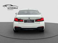 Gebraucht BMW 545e M Sport 394 PS (289 kW) 2021 Weiß Limousine