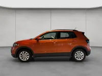 Gebraucht VW T-Cross Life 95 PS (69 kW) 2019 Energetic orange metallic SUV