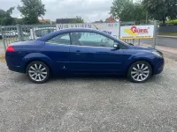 Gebraucht Ford Focus Cabriolet 145 PS (106 kW) 2008 Blau Cabrio