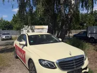 Gebraucht Mercedes E200 160 PS (117 kW) 2019 Gelb Limousine