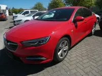 Gebraucht Opel Insignia Innovation 140 PS (102 kW) 2018 Rot Limousine