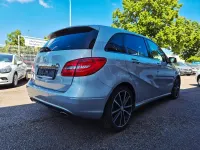 Gebraucht Mercedes B200 136 PS (100 kW) 2014 Silber Kleinwagen