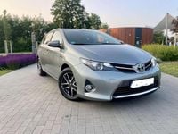 Gebraucht Toyota Auris Hybrid Life 136 PS (100 kW) 2015 Grau Limousine
