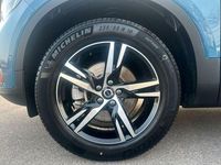 Gebraucht Volvo XC40 Plus 163 PS (119 kW) 2025 Fjord blue SUV
