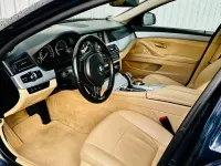 Gebraucht BMW 525 Sport Line 218 PS (160 kW) 2014 Blau Kombi