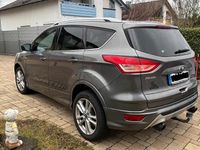 Gebraucht Ford Kuga 163 PS (119 kW) 2014 Grau SUV