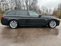 Gebraucht BMW 530 258 PS (189 kW) 2015 Schwarz Kombi