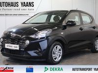 Gebraucht Hyundai i10 Select 67 PS (49 kW) 2023 Schwarz Kleinwagen