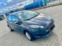 Gebraucht Ford Fiesta 82 PS (60 kW) 2013 Grau Kleinwagen