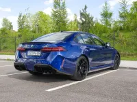 Używany BMW M5 Performance 727 KM (534 kW) 2025 Niebieski Sedan/Limuzyna