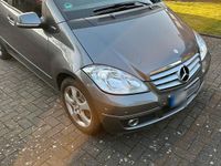 Gebraucht Mercedes A200 140 PS (102 kW) 2009 Silber Van / Kleinbus