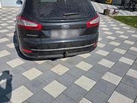 Gebraucht Ford Mondeo 140 PS (102 kW) 2013 Schwarz Kombi