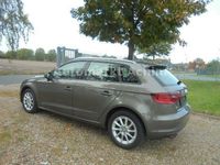 Gebraucht Audi A3 Ambiente 122 PS (89 kW) 2013 Grau Limousine