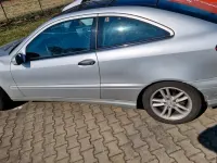 Gebraucht Mercedes C180 129 PS (94 kW) 2001 Silber Coupé