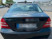 Gebraucht Mercedes C180 2001 Blau Limousine