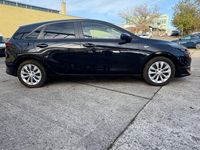 Gebraucht Kia Ceed 136 PS (100 kW) 2022 Schwarz Kleinwagen
