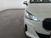 Gebraucht BMW 225 245 PS (180 kW) 2022 Weiß Van / Kleinbus