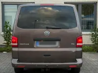 Gebraucht VW Multivan 140 PS (102 kW) 2011 Braun Van / Kleinbus