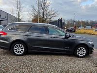 Gebraucht Ford Mondeo 140 PS (102 kW) 2019 Grau Kombi