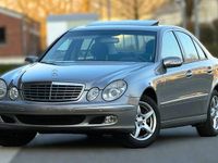 Usata Mercedes E220 150 CV (110 kW) 2003 Argento Berlina