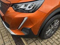 Gebraucht Peugeot e-2008 Active 100 kW (136 PS) 2022 Orange SUV