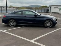 Gebraucht Mercedes C300 AMG line 258 PS (189 kW) 2018 Blau Coupé
