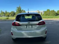 Gebraucht Ford Fiesta Cool & Connect 71 PS (52 kW) 2019 Weiß Kleinwagen