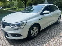 Gebraucht Renault Mégane 110 PS (80 kW) 2018 Weiß Kleinwagen