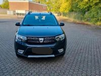 Gebraucht Dacia Sandero Prestige 90 PS (66 kW) 2018 Grau SUV