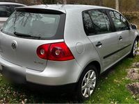 Gebraucht VW Golf V 116 PS (85 kW) 2003 Silber Kleinwagen