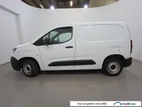 Gebraucht Peugeot Partner 75 PS (55 kW) 2021 Weiß Van / Kleinbus