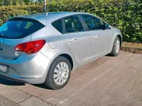 Gebraucht Opel Astra 118 PS (86 kW) 2015 Silber Kombi