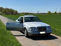 Gebraucht Mercedes E220 150 PS (110 kW) 1997 Silber Coupé