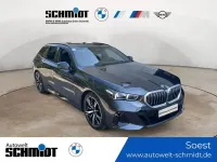 Gebraucht BMW 520 M Sport 197 PS (144 kW) 2025 Grau Kombi
