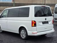 Gebraucht VW Multivan Generation Six 150 PS (110 kW) 2021 Candyweiss Van
