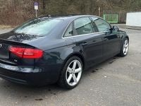 Gebraucht Audi A4 S-Line 150 PS (110 kW) 2015 Blau Limousine