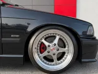 Gebraucht BMW 323 M Sport 170 PS (125 kW) 1997 Schwarz Limousine
