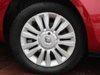 Gebraucht Renault Clio II Dynamique 79 PS (58 kW) 2010 Rot dyna Kleinwagen