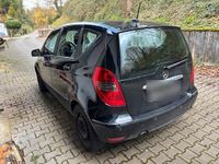 Gebraucht Mercedes A160 95 PS (69 kW) 2011 Schwarz Kleinwagen