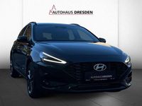 Gebraucht Hyundai i30 Advantage 140 PS (102 kW) 2025 Cypress green / mic Kombi