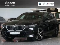 Gebraucht BMW 520 M Sport 197 PS (144 kW) 2025 Sophistograu brillanteffekt me Limousine