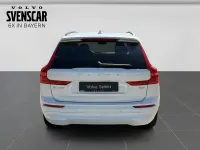 Gebraucht Volvo XC60 Momentum 197 PS (144 kW) 2022 Weiss SUV