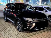 Gebraucht Mitsubishi Outlander Plus 150 PS (110 kW) 2018 Schwarz SUV