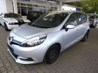 Gebraucht Renault Scénic Dynamique 116 PS (85 kW) 2014 Silber Van / Kleinbus